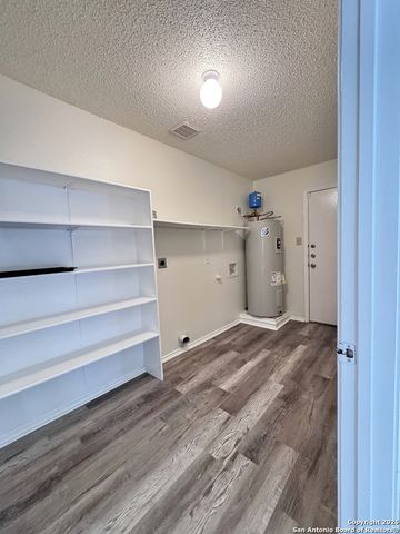 9126 CENTRO GRANDE, San Antonio, TX 78245