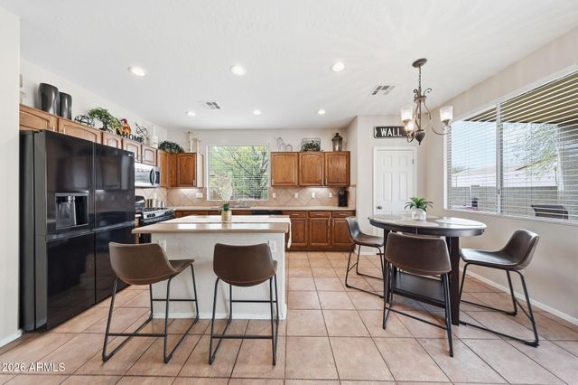 17612 W WIND SONG Avenue, Goodyear, AZ 85338