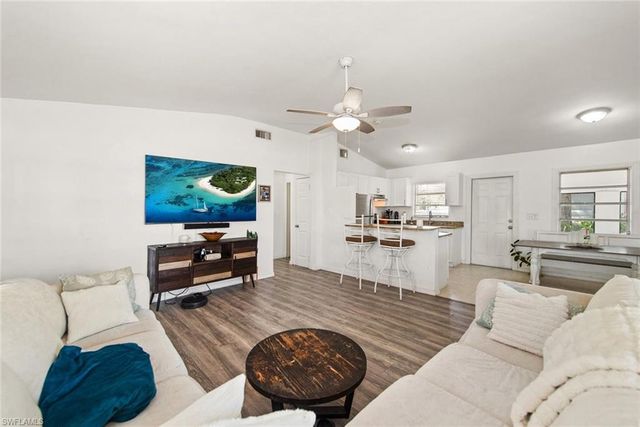 243 Lakeview DR, North Fort Myers, FL 33917