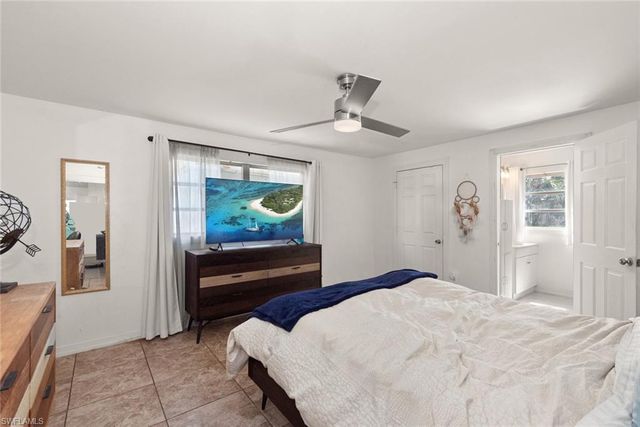 243 Lakeview DR, North Fort Myers, FL 33917