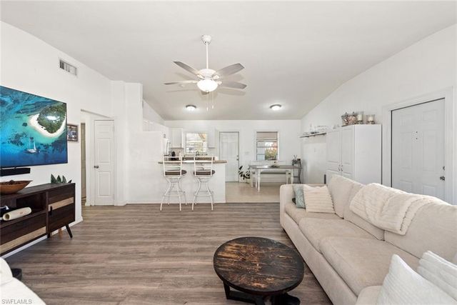 243 Lakeview DR, North Fort Myers, FL 33917