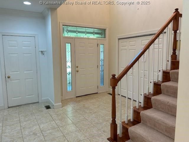 8 Dapplewood Road, South Charleston, WV 25309