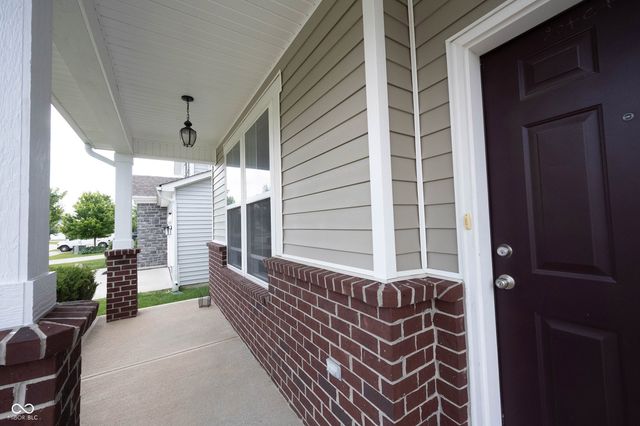 5781 Waterstone Way, Whitestown, IN 46075