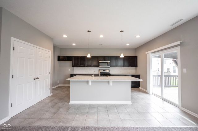 5781 Waterstone Way, Whitestown, IN 46075