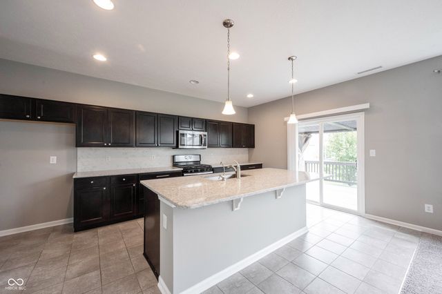 5781 Waterstone Way, Whitestown, IN 46075