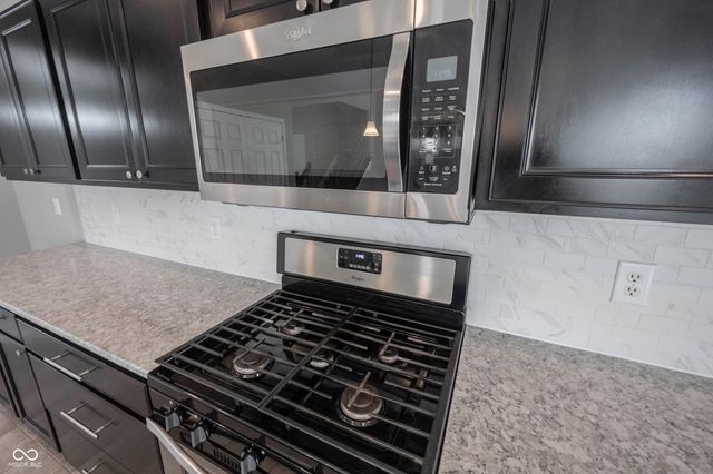 5781 Waterstone Way, Whitestown, IN 46075