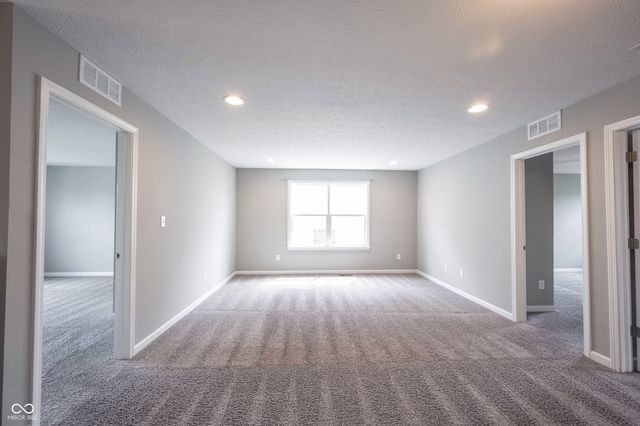 5781 Waterstone Way, Whitestown, IN 46075