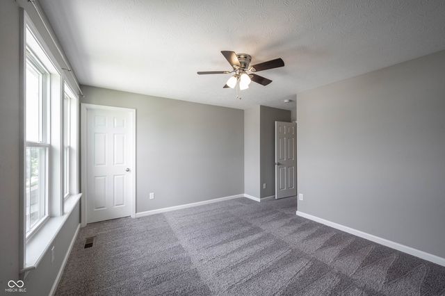 5781 Waterstone Way, Whitestown, IN 46075