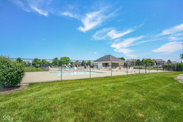 5781 Waterstone Way, Whitestown, IN 46075