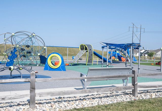 5781 Waterstone Way, Whitestown, IN 46075