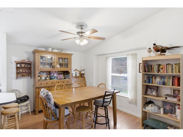 660 WASSOM St, Lebanon, OR 97355