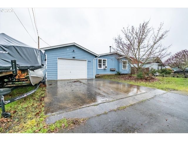 660 WASSOM St, Lebanon, OR 97355