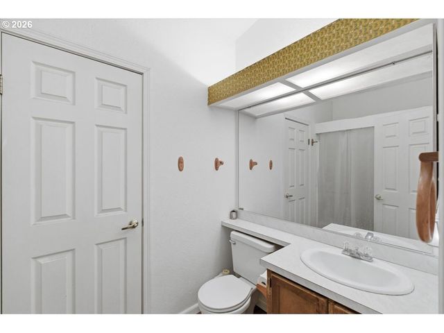 660 WASSOM St, Lebanon, OR 97355