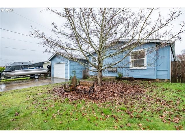 660 WASSOM St, Lebanon, OR 97355