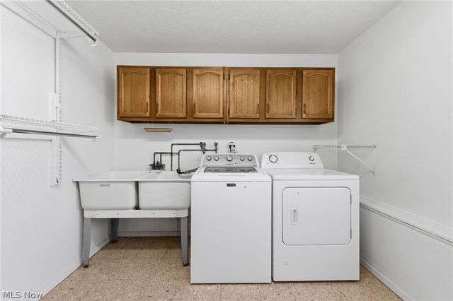 33276 Tallyho Drive, Solon, OH 44139