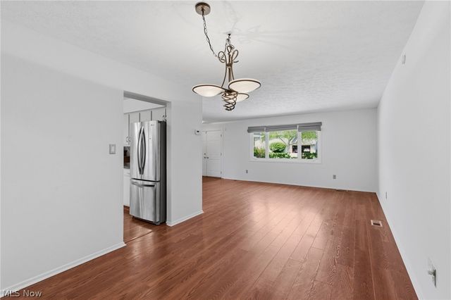 33276 Tallyho Drive, Solon, OH 44139