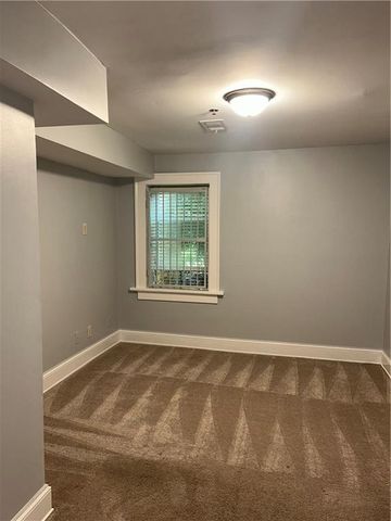 2855 Peachtree NE Road 106, Atlanta, GA 30305