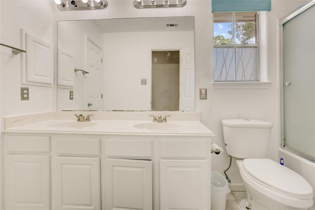 1505 Maple Leaf Court, Pearland, TX 77581