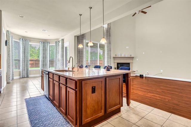 15811 Coffee Creek Court, Houston, TX 77044