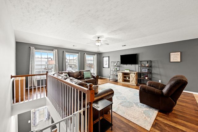 673 Lucille Drive, Lexington, KY 40511