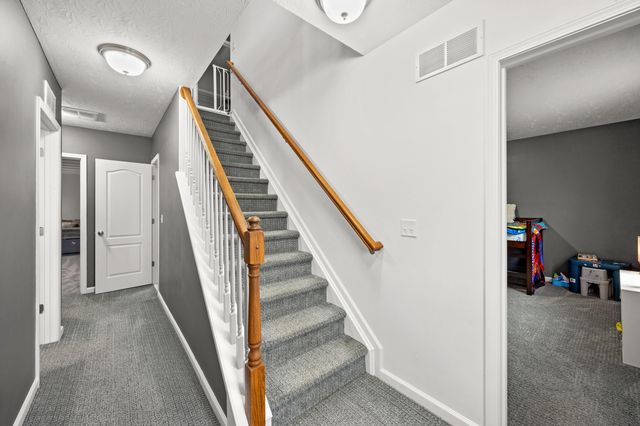 673 Lucille Drive, Lexington, KY 40511