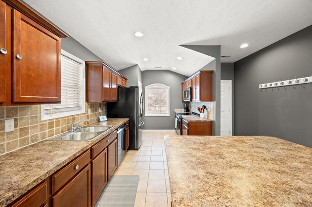 673 Lucille Drive, Lexington, KY 40511