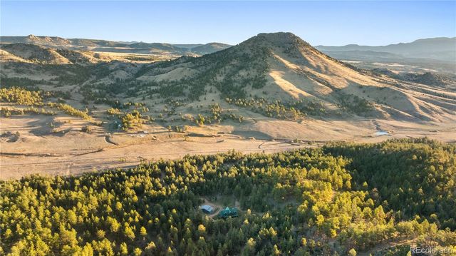 9100 County Rd 102, Guffey, CO 80820