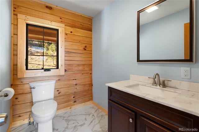 9100 County Rd 102, Guffey, CO 80820