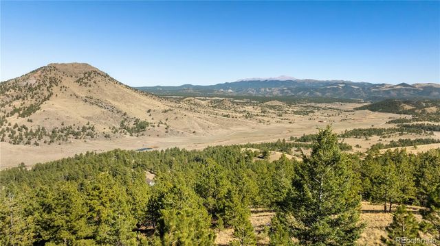 9100 County Rd 102, Guffey, CO 80820