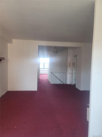 99-40 63rd Road 5R, Rego Park, NY 11374