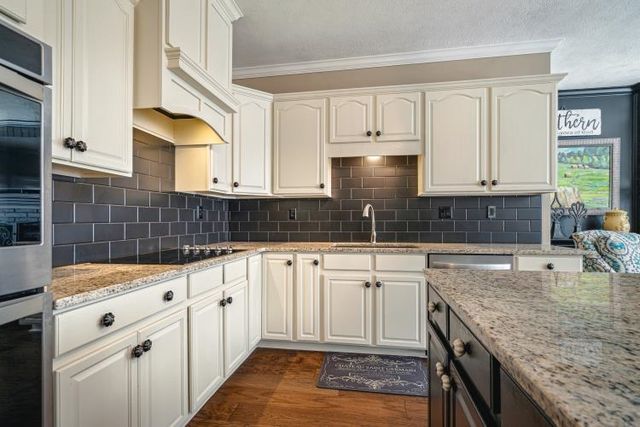 20 FAIR MEADOWS LN, Eads, TN 38028