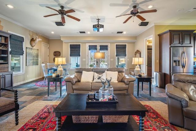 20 FAIR MEADOWS LN, Eads, TN 38028