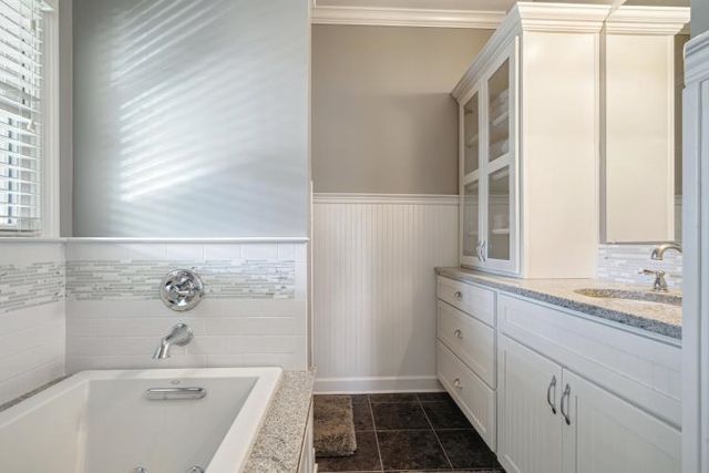 20 FAIR MEADOWS LN, Eads, TN 38028