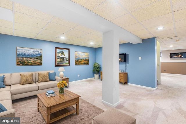 520 LARKINS BRIDGE DRIVE LARKINS BRIDGE DR, Downingtown, PA 19335