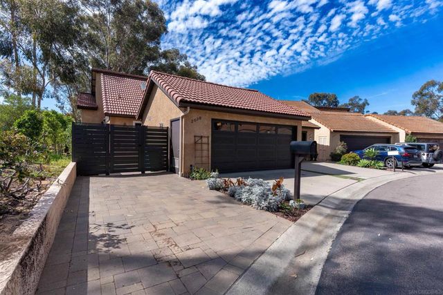 2038 Avenue Of The Trees, Carlsbad, CA 92008