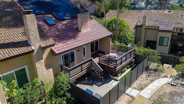 2038 Avenue Of The Trees, Carlsbad, CA 92008