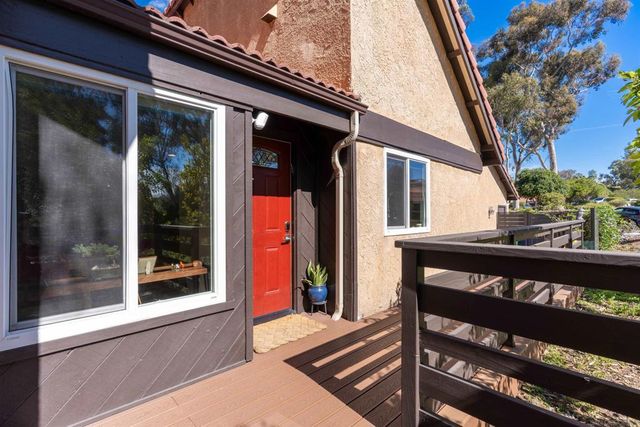 2038 Avenue Of The Trees, Carlsbad, CA 92008