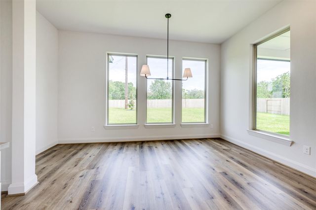 349 Covey Lane, Sealy, TX 77474