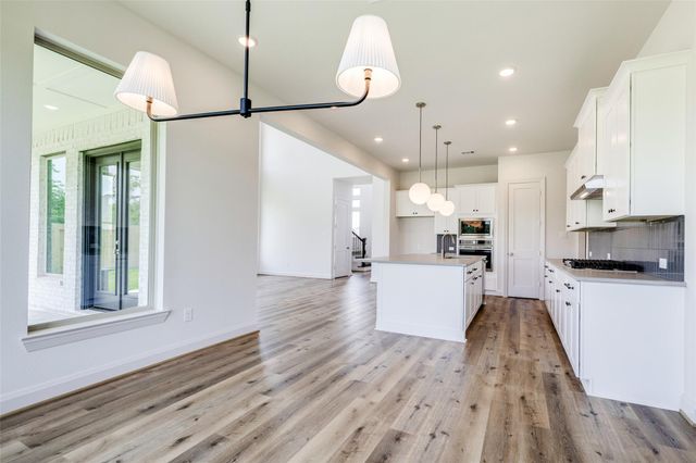 349 Covey Lane, Sealy, TX 77474