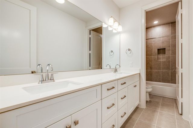 349 Covey Lane, Sealy, TX 77474