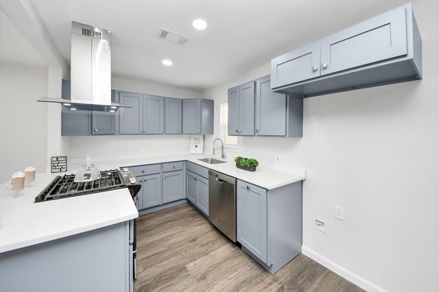 6511 Mohawk Street, Houston, TX 77016