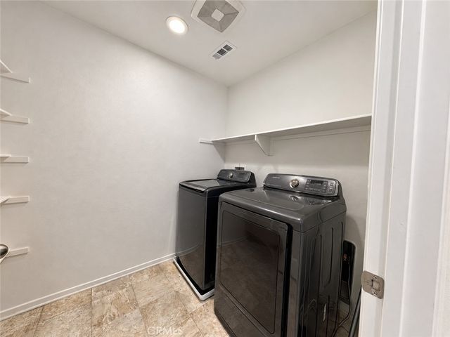 24251 Lilac Lane, Lake Elsinore, CA 92532