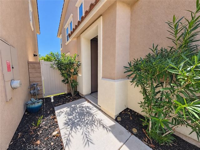 24251 Lilac Lane, Lake Elsinore, CA 92532