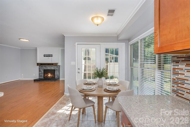 2213 Century Oaks Lane, Charlotte, NC 28262