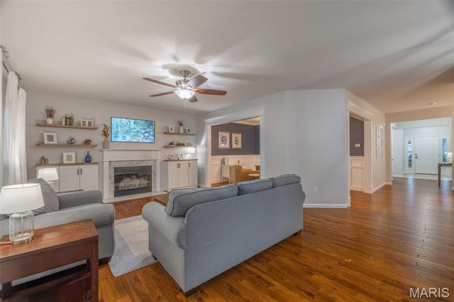 509 Country Chase Drive, Lake St Louis, MO 63367