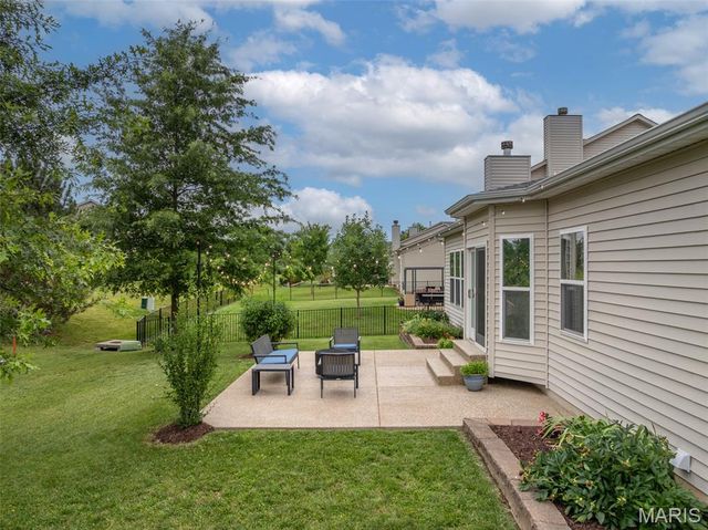 509 Country Chase Drive, Lake St Louis, MO 63367