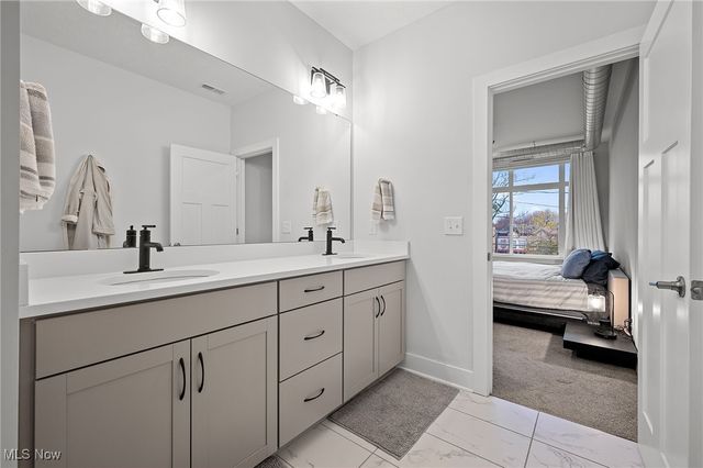 4191 Lorain Court, Cleveland, OH 44113