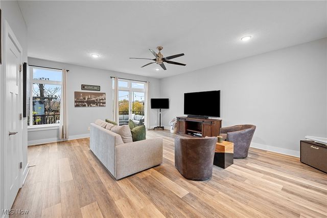 4191 Lorain Court, Cleveland, OH 44113