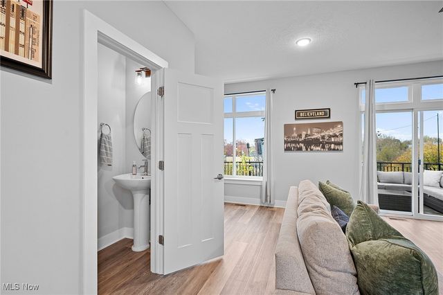 4191 Lorain Court, Cleveland, OH 44113