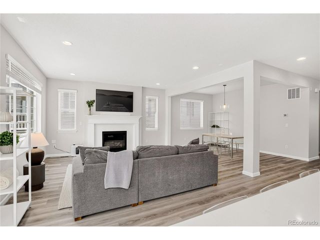 943 Oleander St, Castle Rock, CO 80109